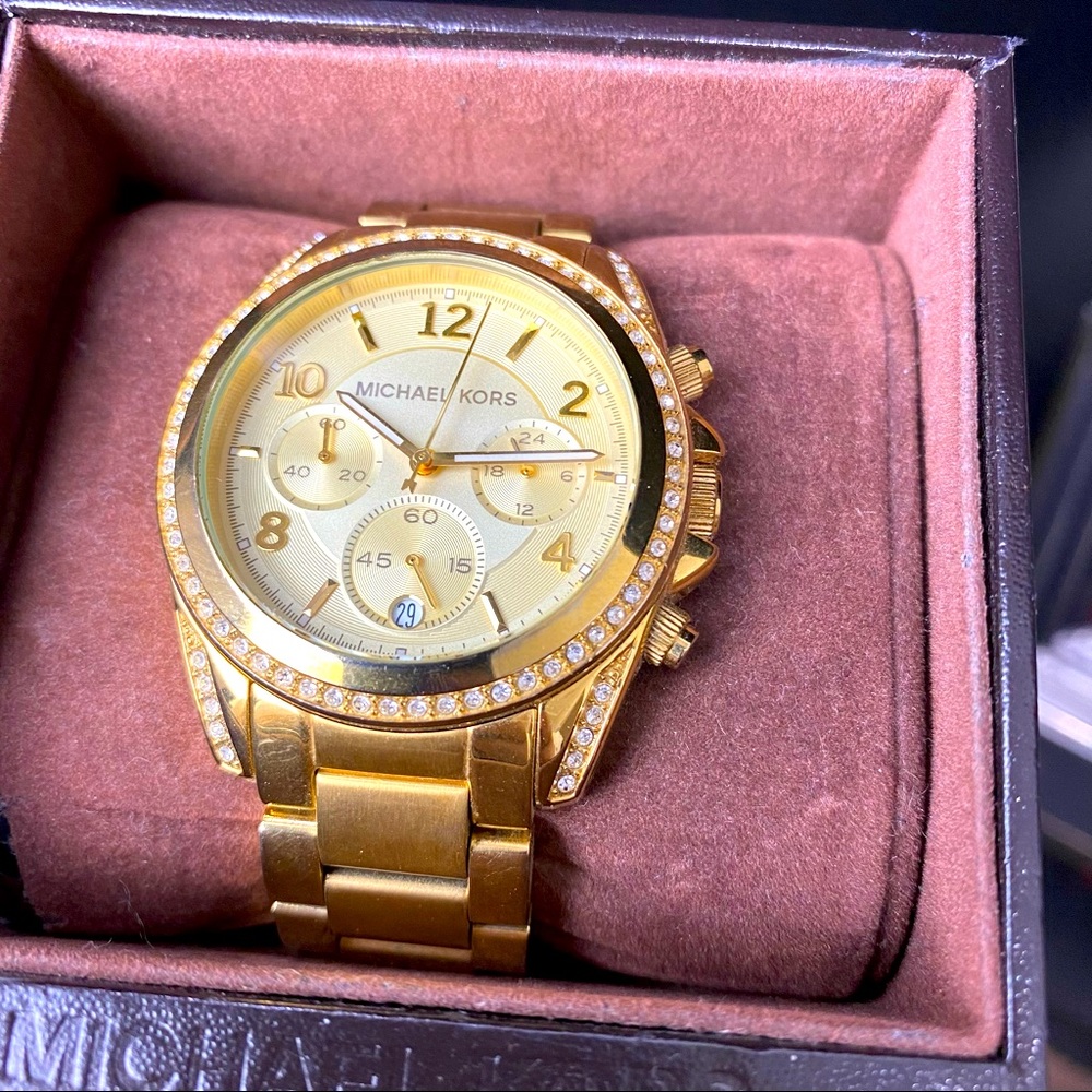 michael kors gold watch with diamond trim